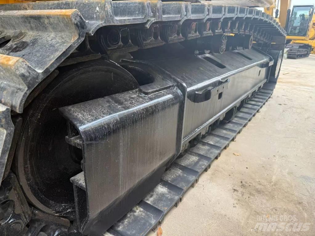 CAT 336 GC Bandgrävare