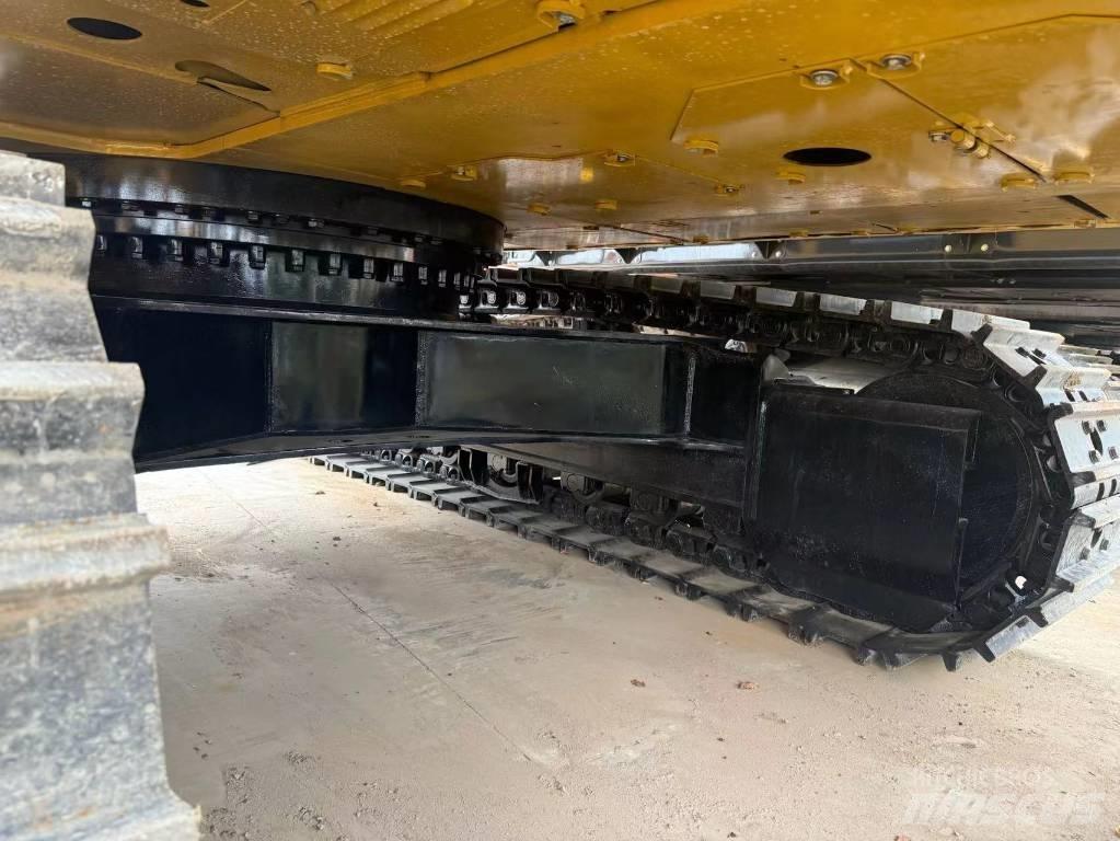 CAT 336 GC Bandgrävare