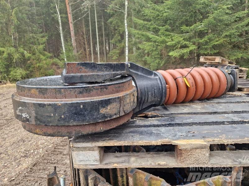 Hitachi ZX 300 Band, kedjor och underreden