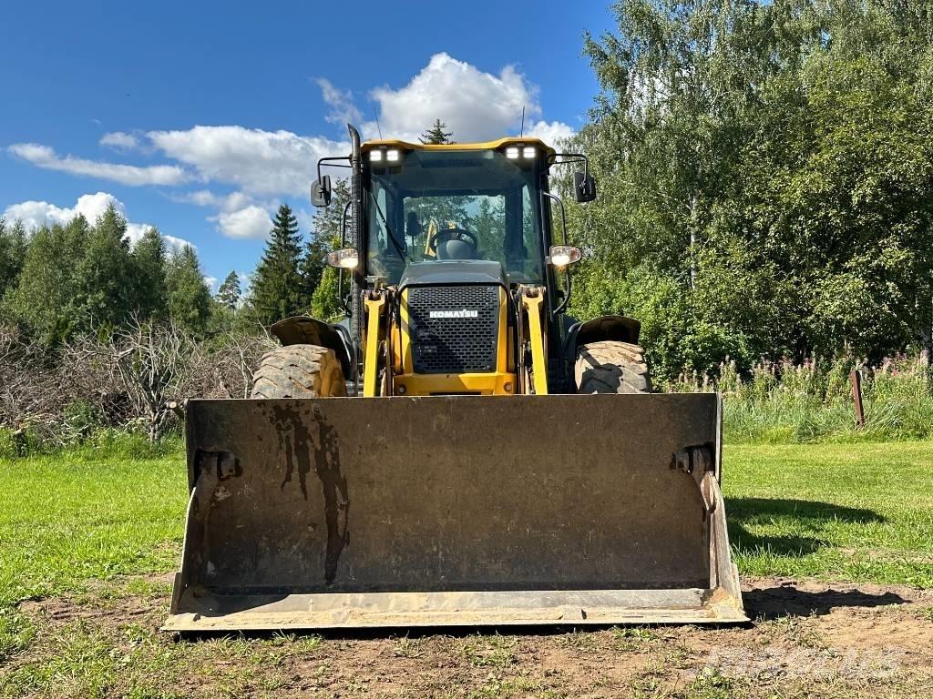 Komatsu WB 97 S-8 Grävlastare