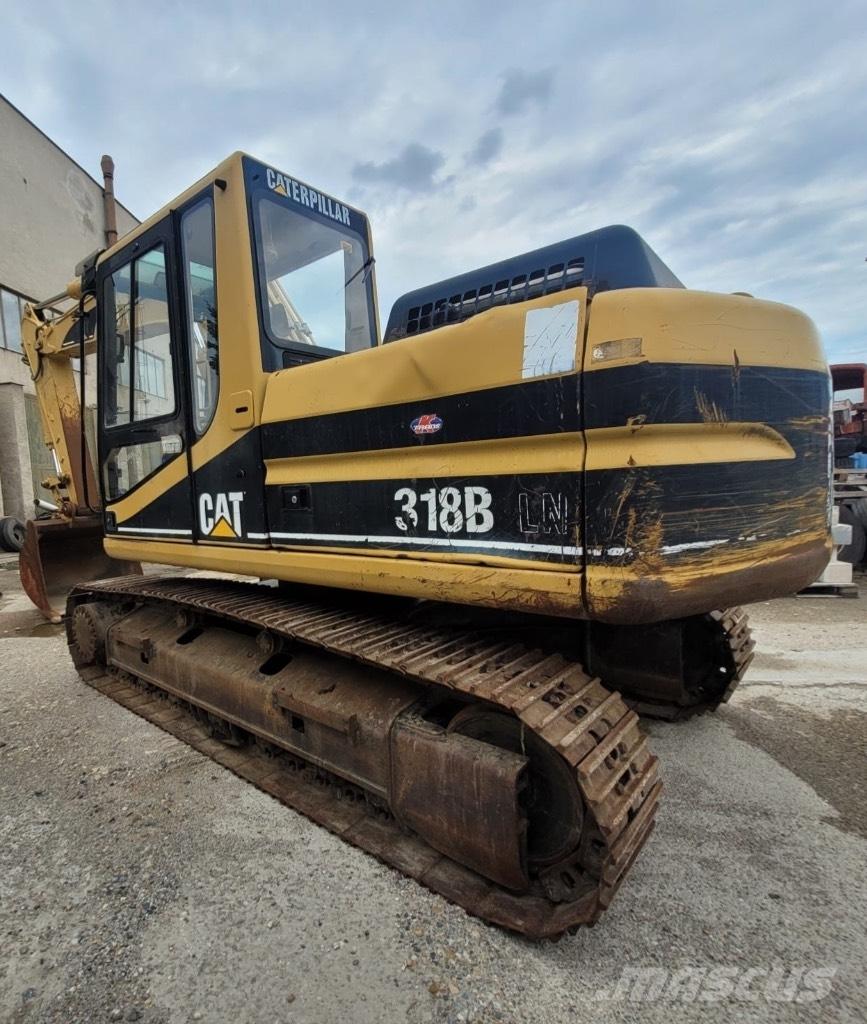 CAT 318 B LN Bandgrävare