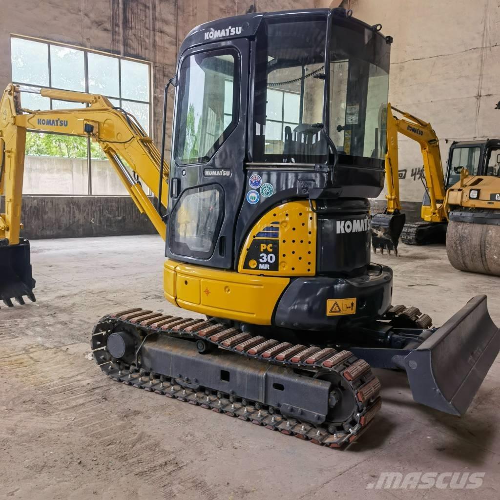 Komatsu PC30 Bandgrävare
