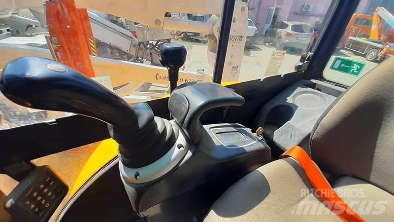 JCB 8030 ZTS Minigrävare < 7t