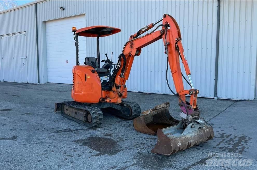 Komatsu PC 26 MR Minigrävare < 7t