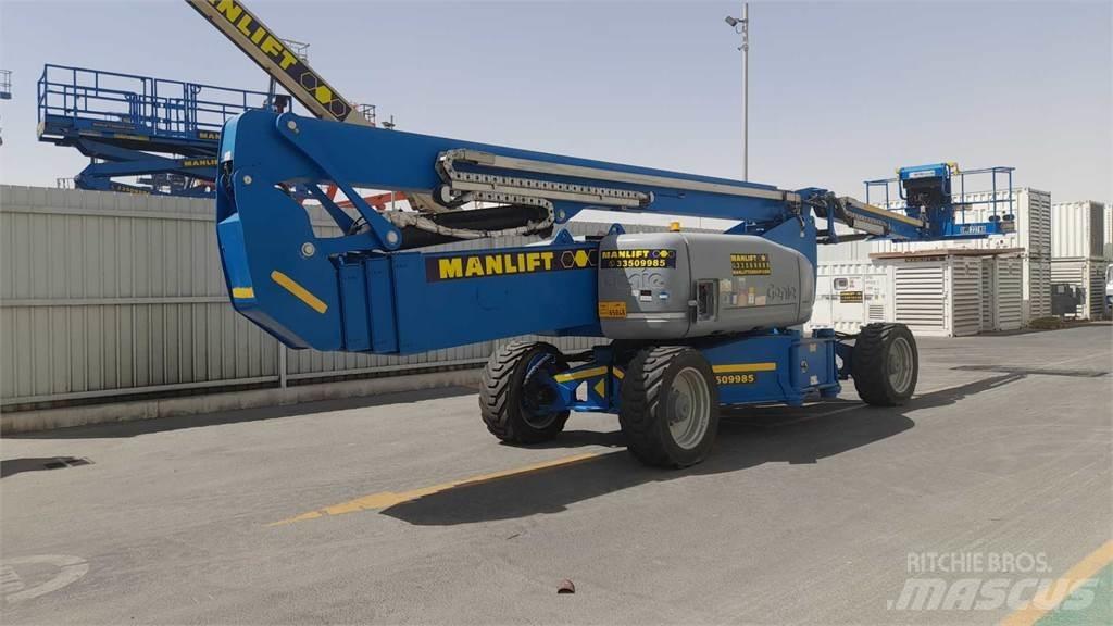 Genie Z135/70 Bomliftar