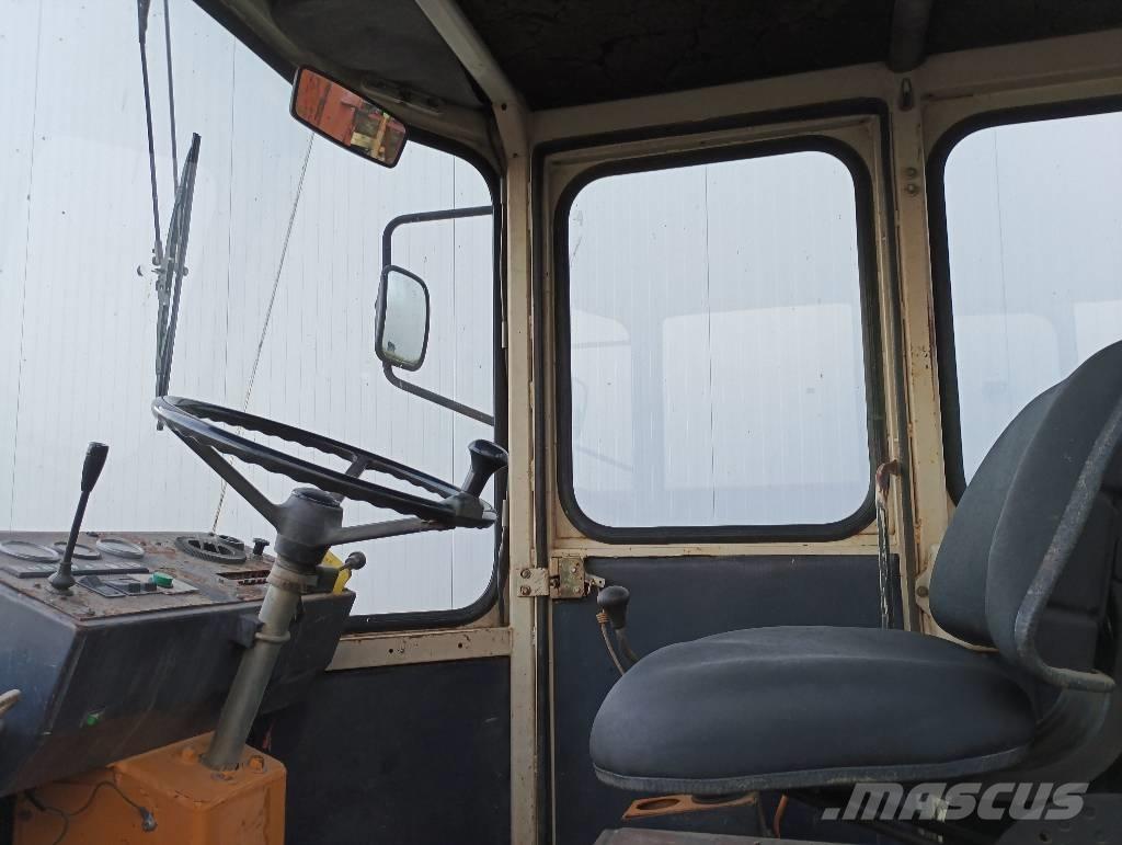 Schaeff SKB 902 Grävlastare