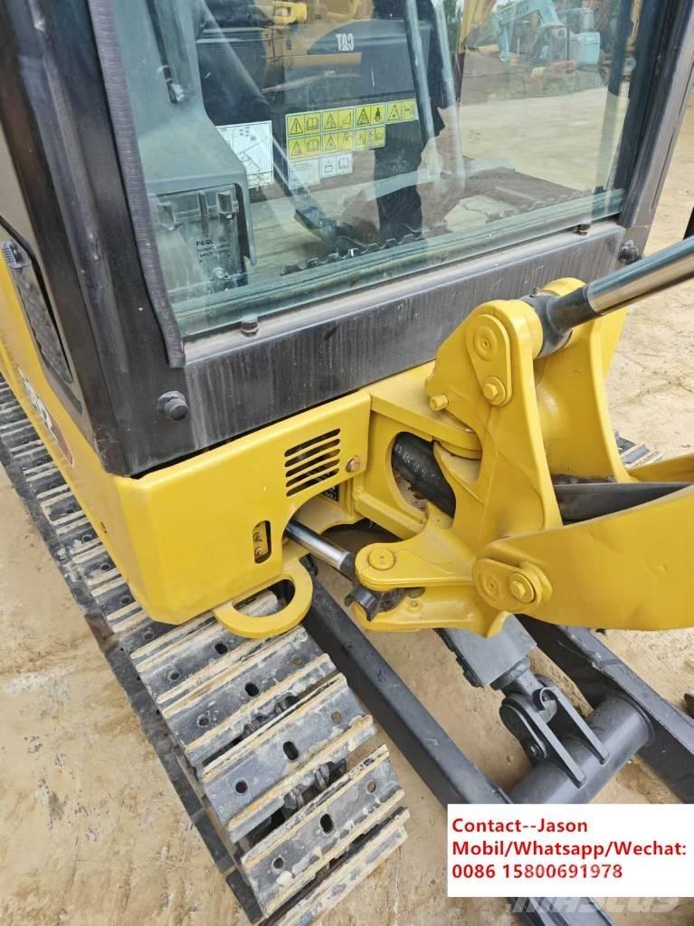 CAT 302CR Minigrävare < 7t