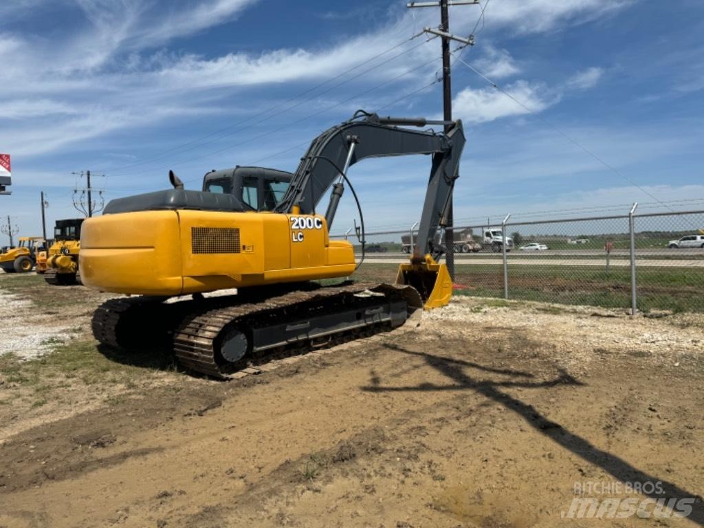 DEERE 200 LC Bandgrävare