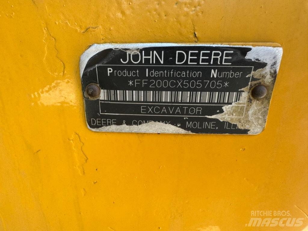 DEERE 200 LC Bandgrävare