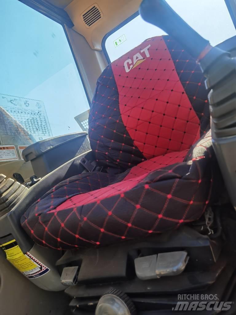 CAT 320 C Bandgrävare