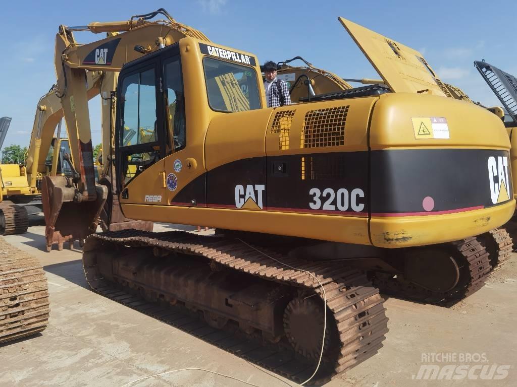 CAT 320 C Bandgrävare