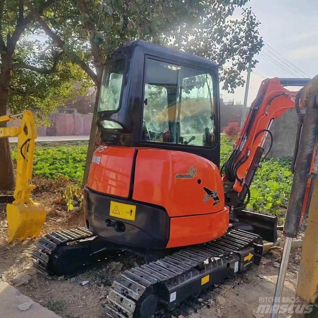 Kubota U 30 Minigrävare < 7t