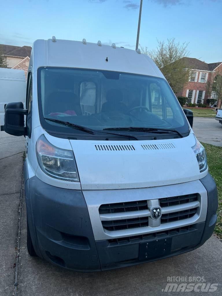 Dodge promaster Skåpbilar