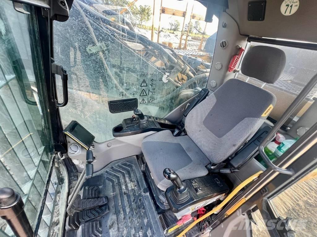 Volvo EC480EL Bandgrävare