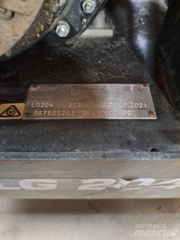 Husqvarna LG 204 Markvibratorer