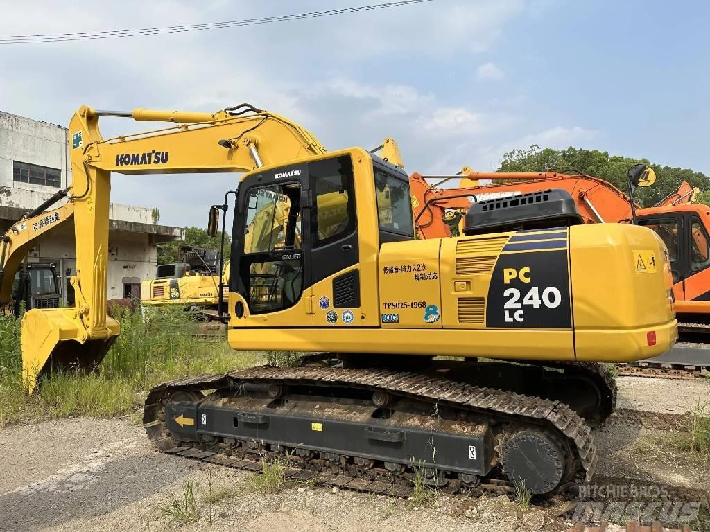 Komatsu PC 240 LC-8 Bandgrävare