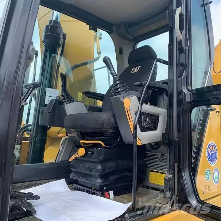 CAT 320 GC Bandgrävare