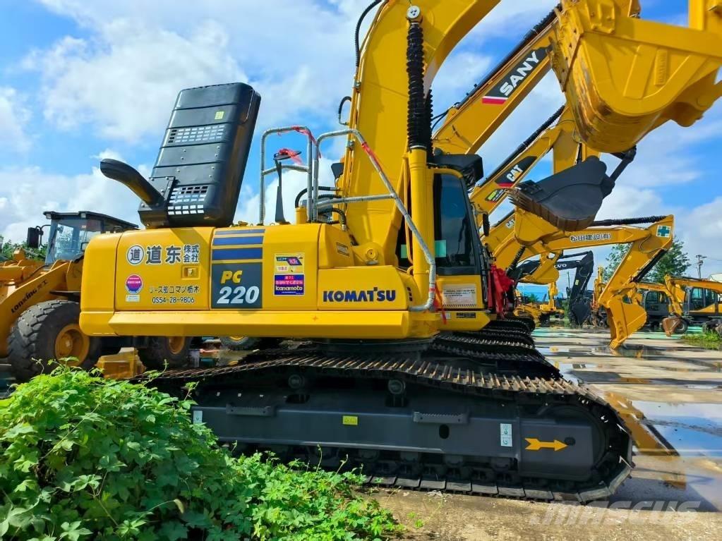 Komatsu PC 220-8 Bandgrävare