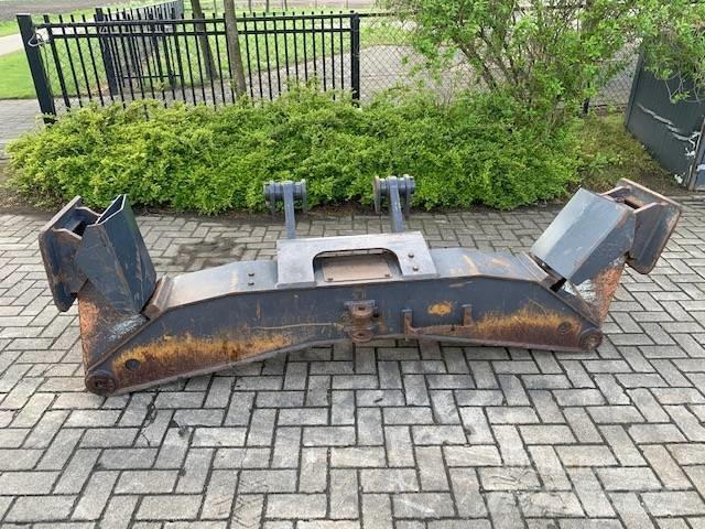 Doosan Outriggers Chassi och upphängning