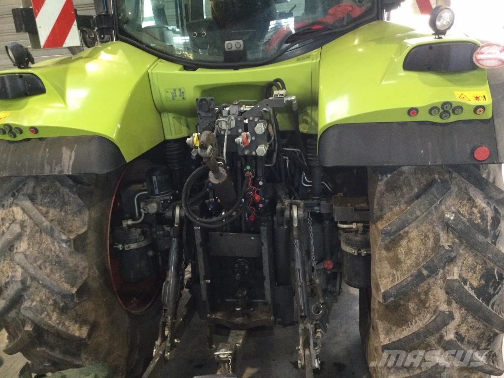 CLAAS ARION 550 Traktorer