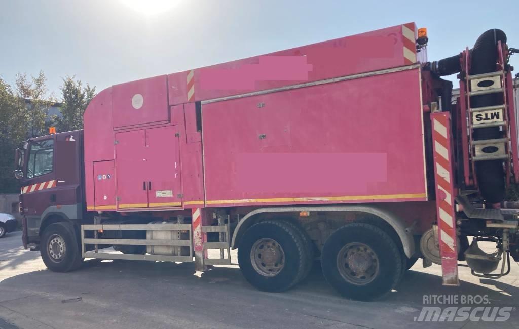 DAF CF 85.460 Slamsugningsbil