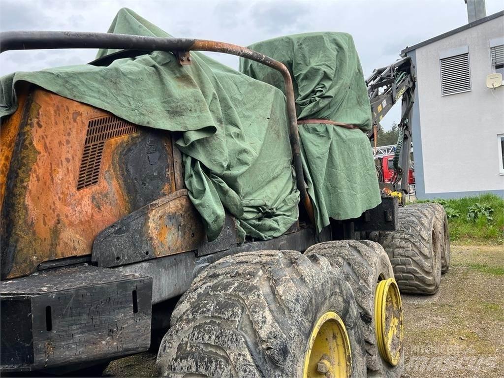 John Deere 1270G Skördare