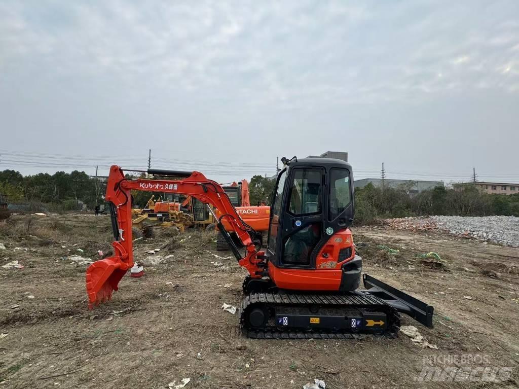 Kubota U 35 Minigrävare < 7t