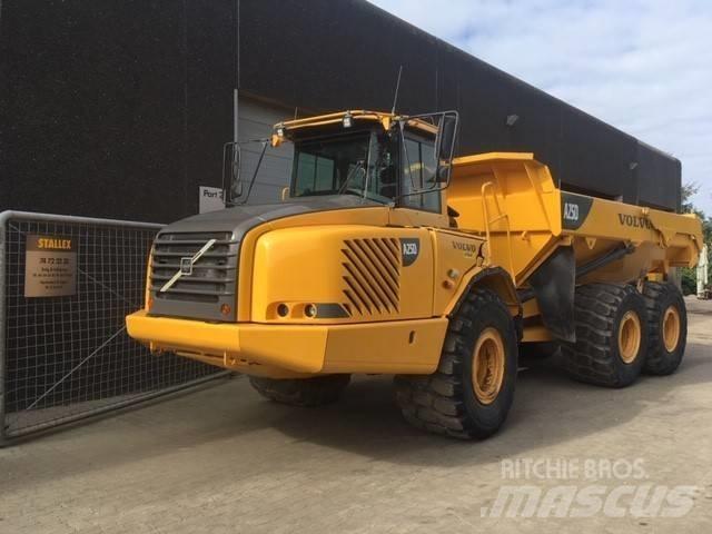 Volvo A25D Midjestyrd dumper