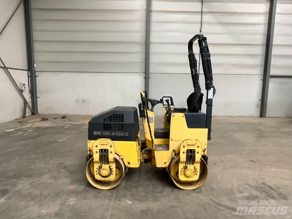 Bomag BW 100 AD M-2 Tvåvalsvältar
