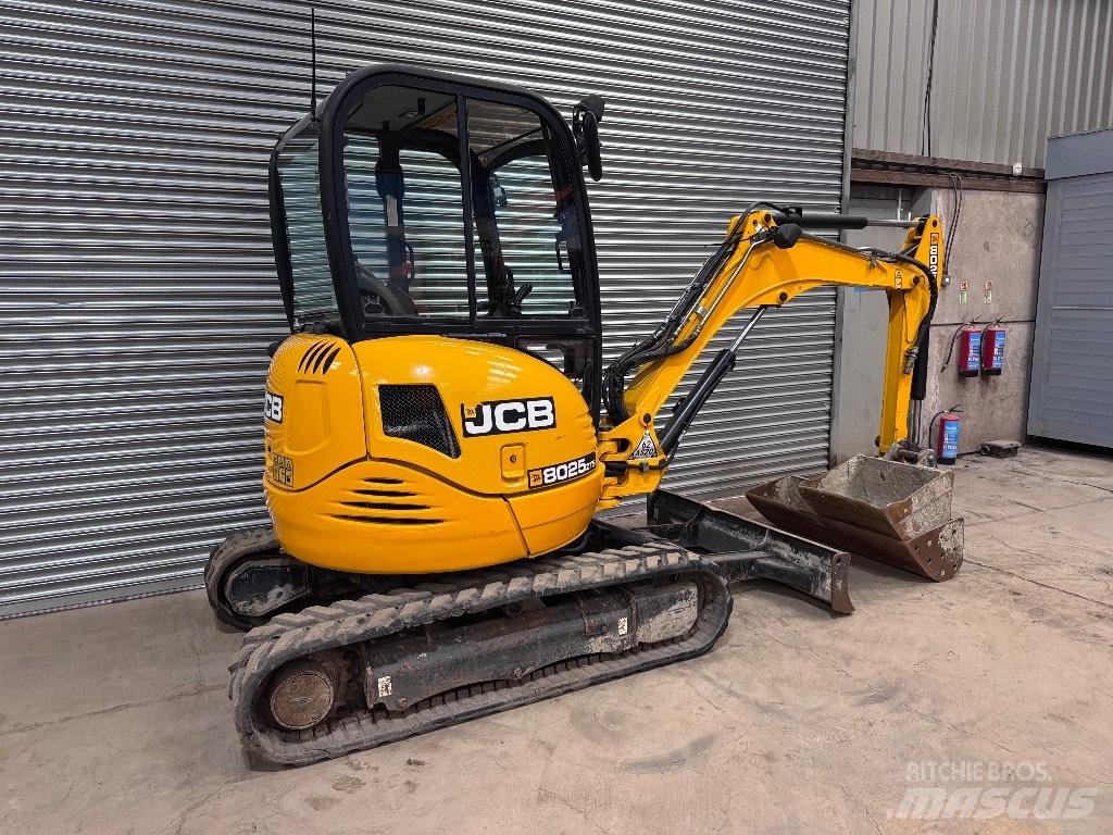 JCB 8025 ZTS Minigrävare < 7t