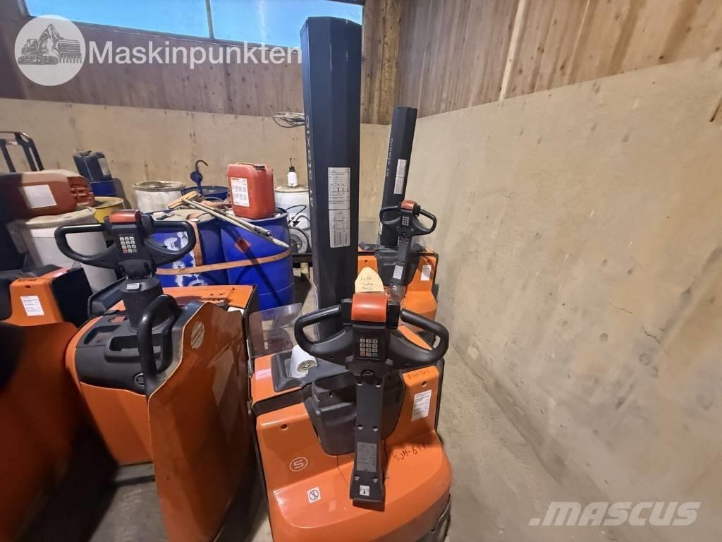 Toyota BT SWE 80 L Elmotviktstruckar