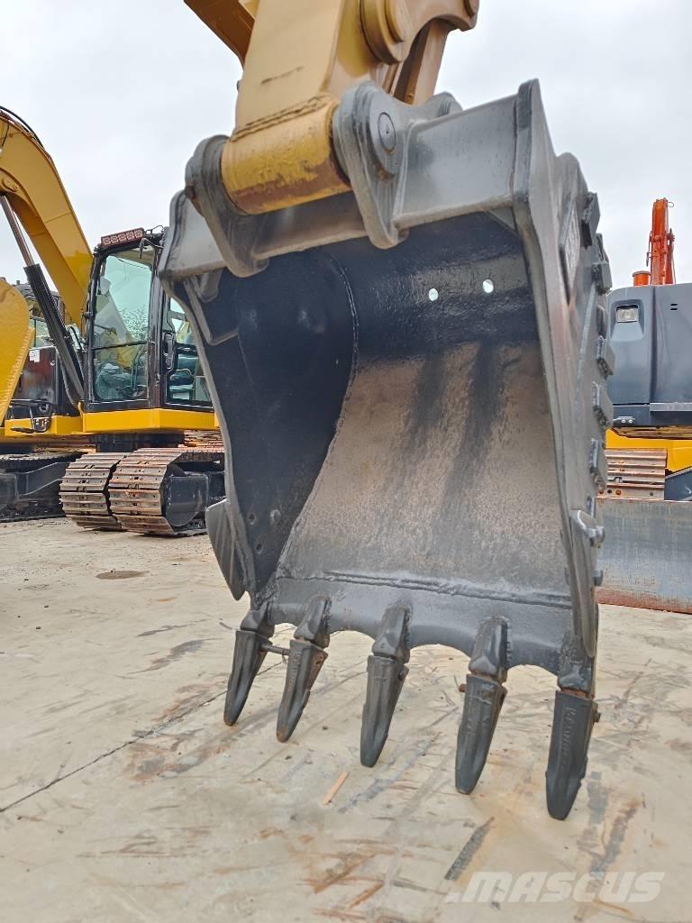 CAT 307E Minigrävare < 7t