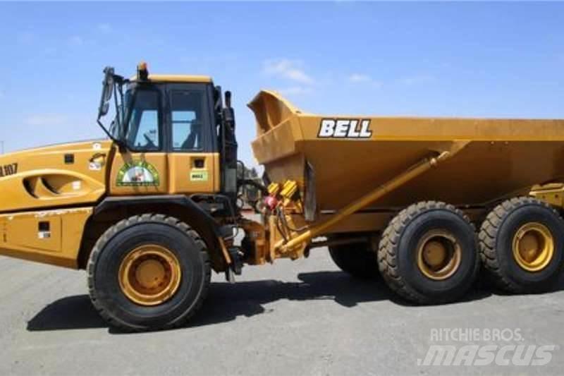 Bell B30D Midjestyrd dumper