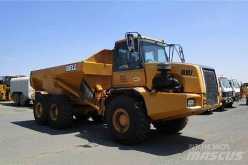 Bell B30D Midjestyrd dumper