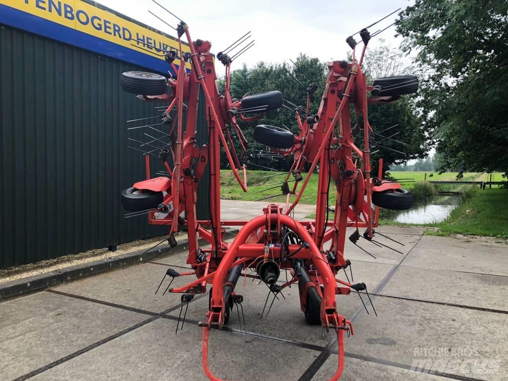 Kuhn GF 8702 Vändare och luftare