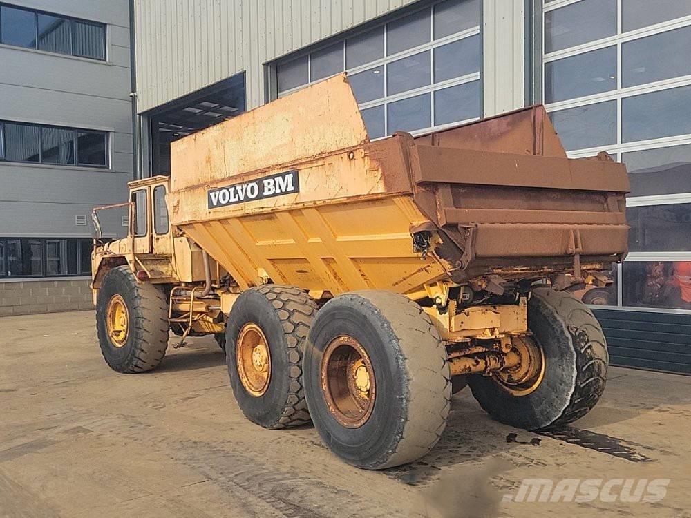 Volvo BM 861 Midjestyrd dumper