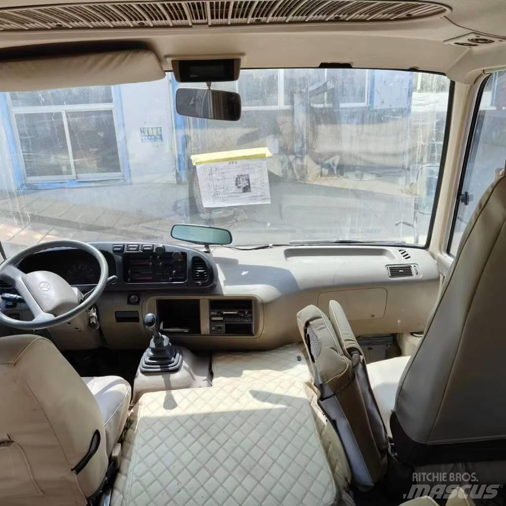 Toyota Coaster Bus Minibussar