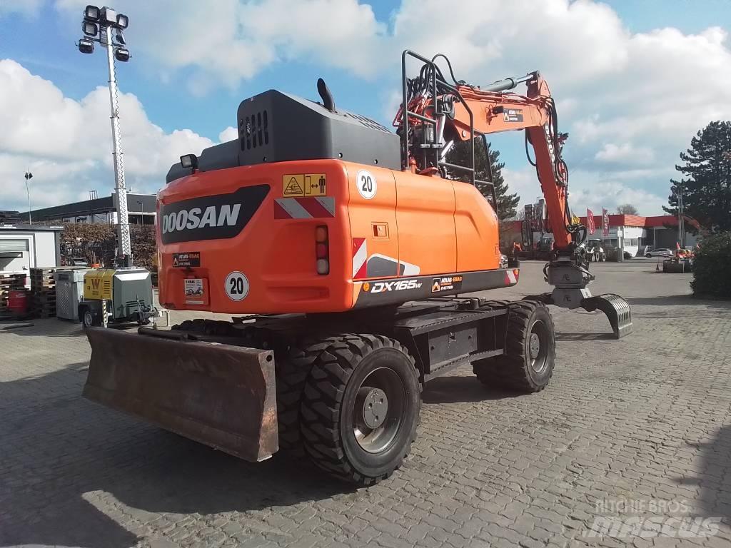 Doosan DX 165 W-5 Hjulgrävare