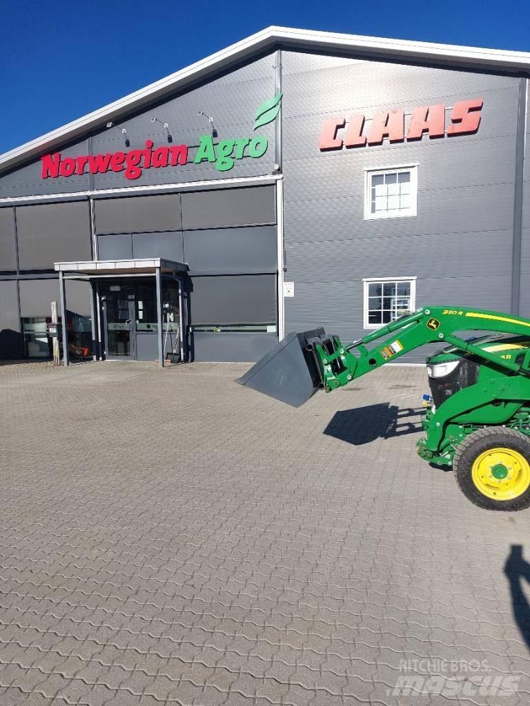 John Deere 3046 R Traktorer