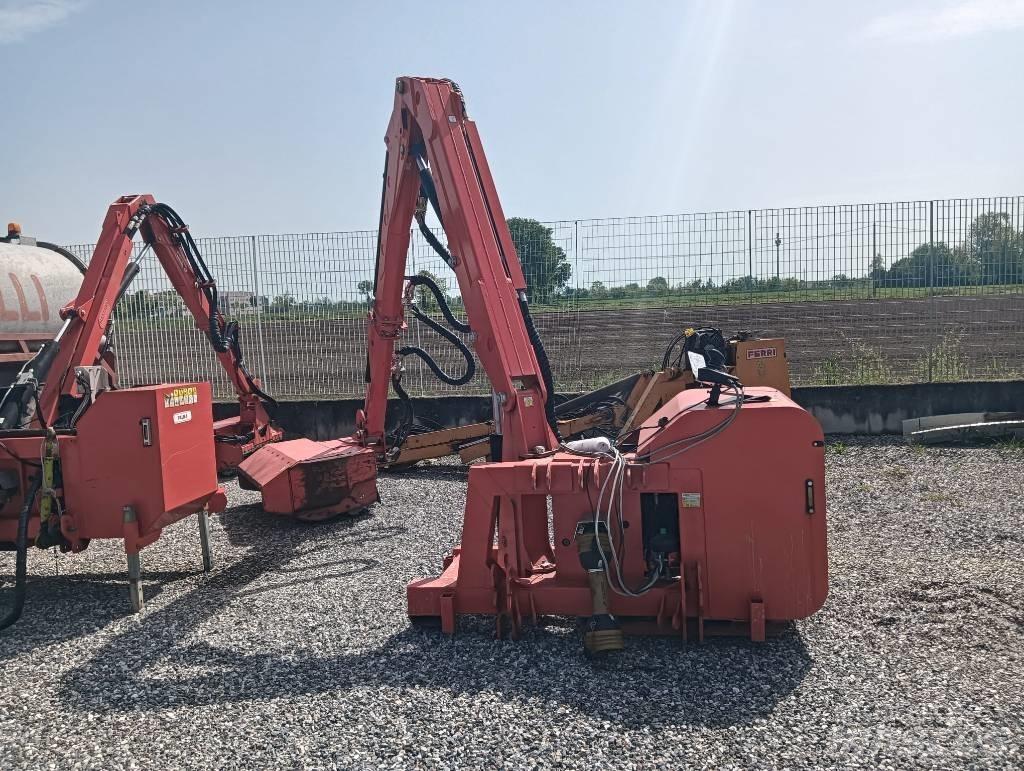 Maschio LARA 850 T Fälthackar