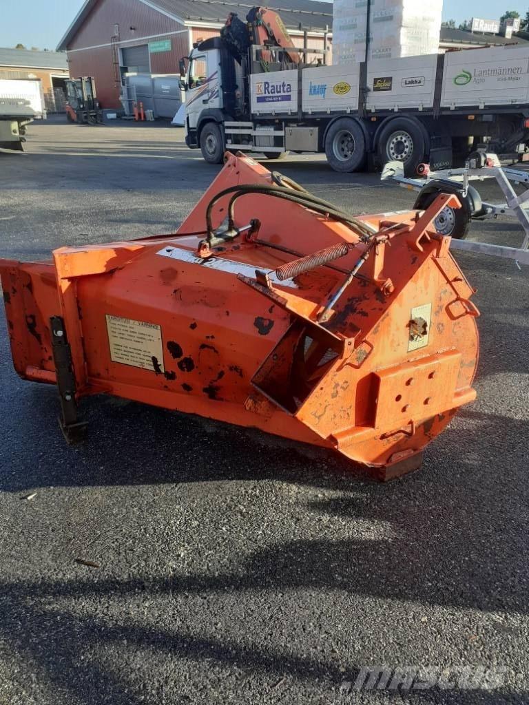 Esko 240 lumilinko Snöslungor och -fräsar