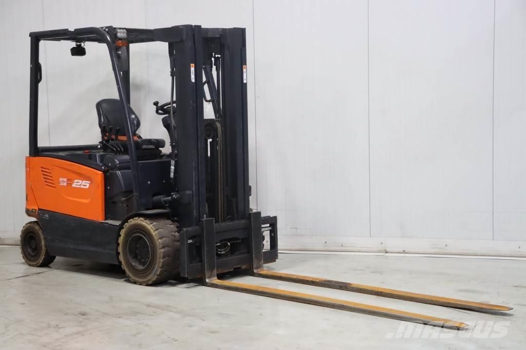 Doosan B25X-7 Elmotviktstruckar
