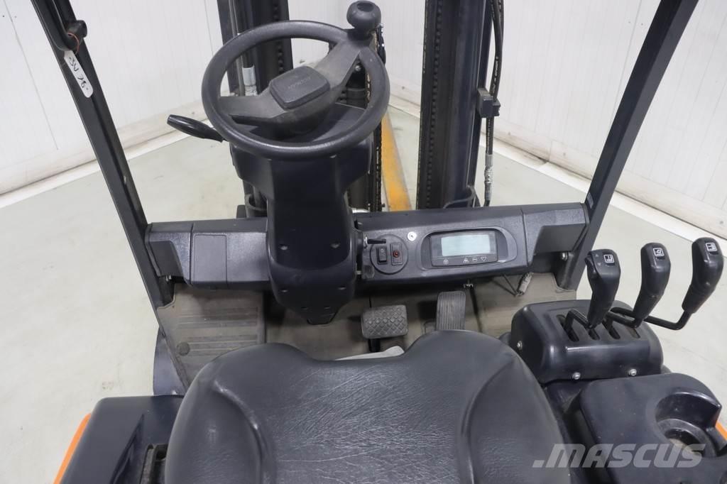 Doosan B25X-7 Elmotviktstruckar