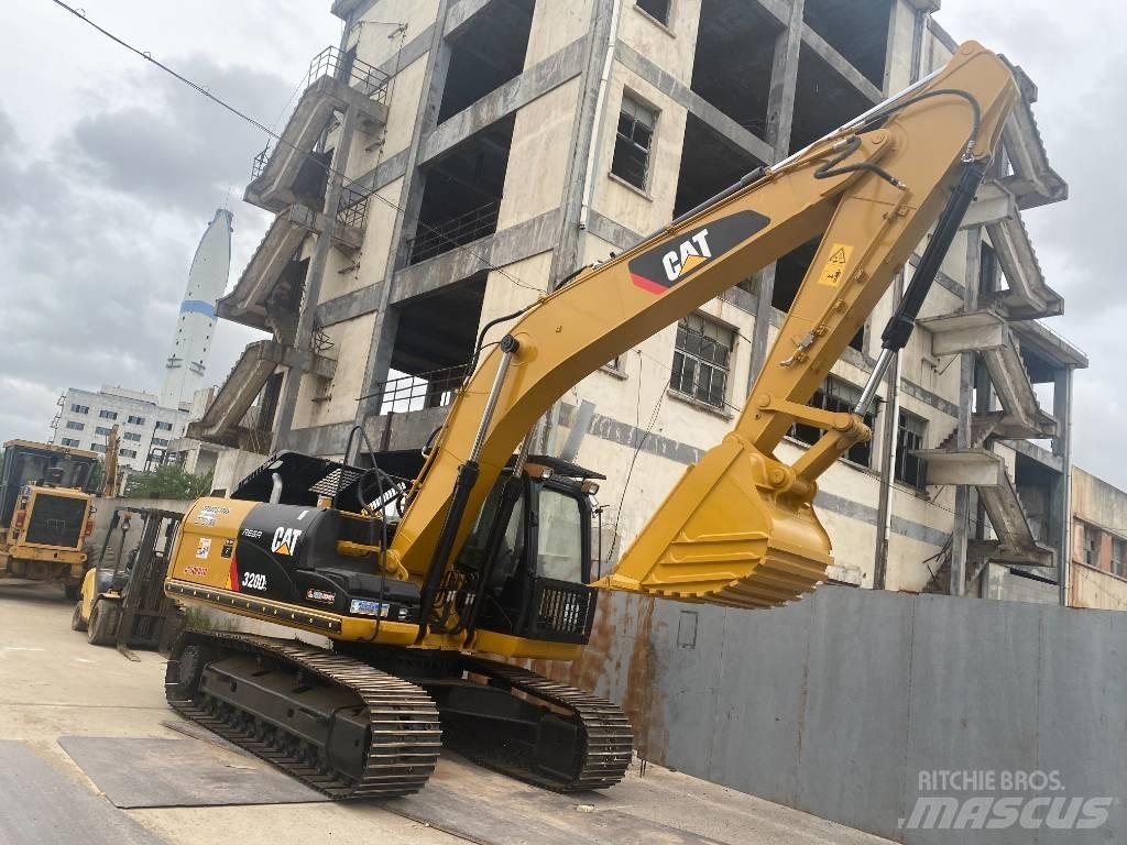 CAT 320 D Bandgrävare