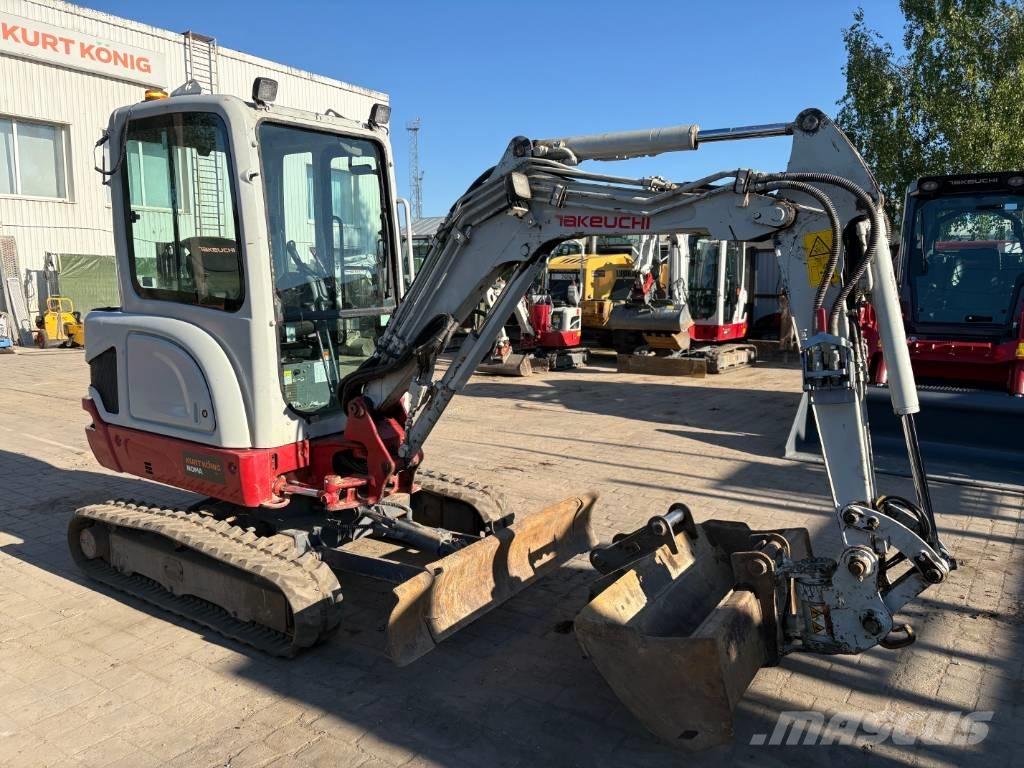 Takeuchi TB 225 Minigrävare < 7t