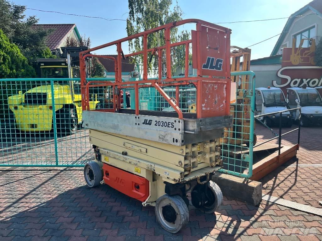 JLG 2030ES     V-3450 Personhissar och andra hissar