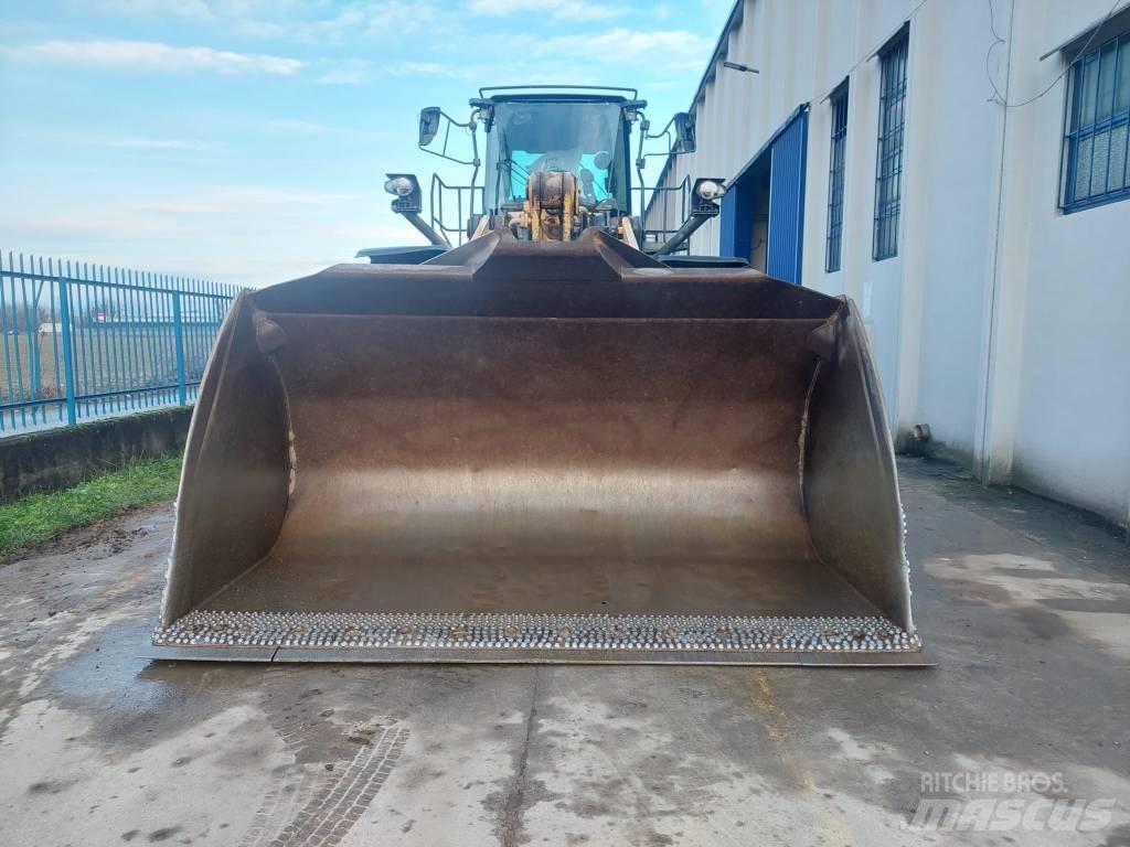 Komatsu WA475 Hjullastare