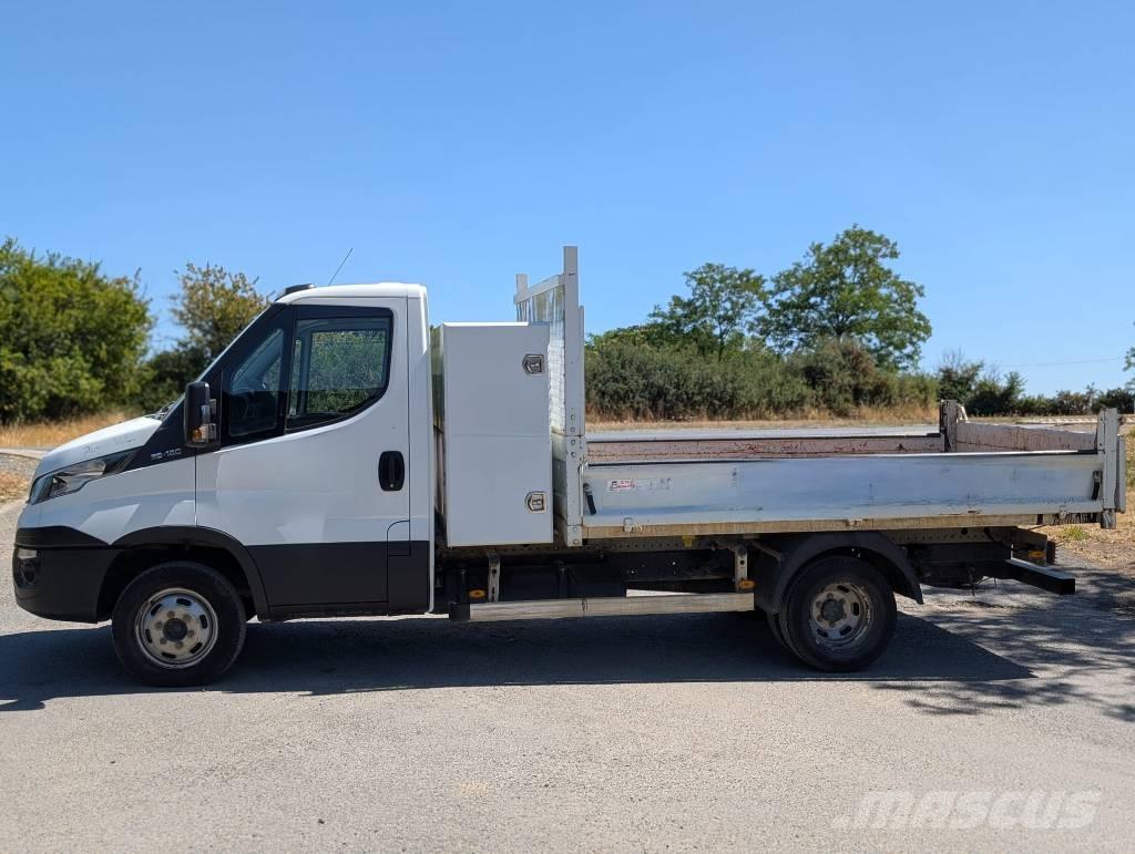 Iveco 35-12 Flakbilar/Pickuper