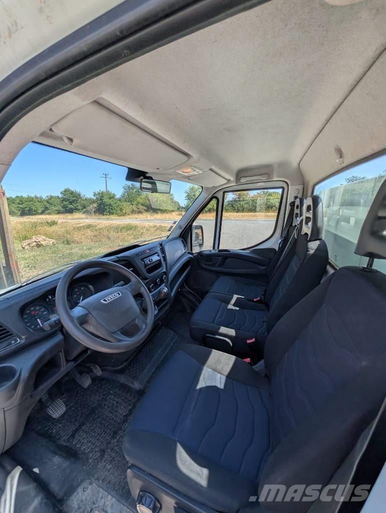 Iveco 35-12 Flakbilar/Pickuper