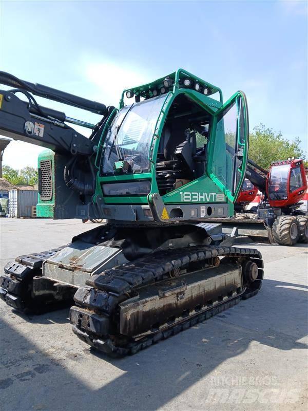 Neuson 183HVT Skördare